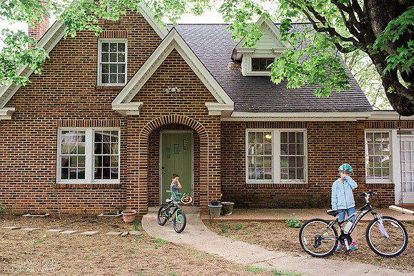 Documentary Family Photographer in NC